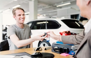 How Do I Determine the Value of Used Cars Near Me?